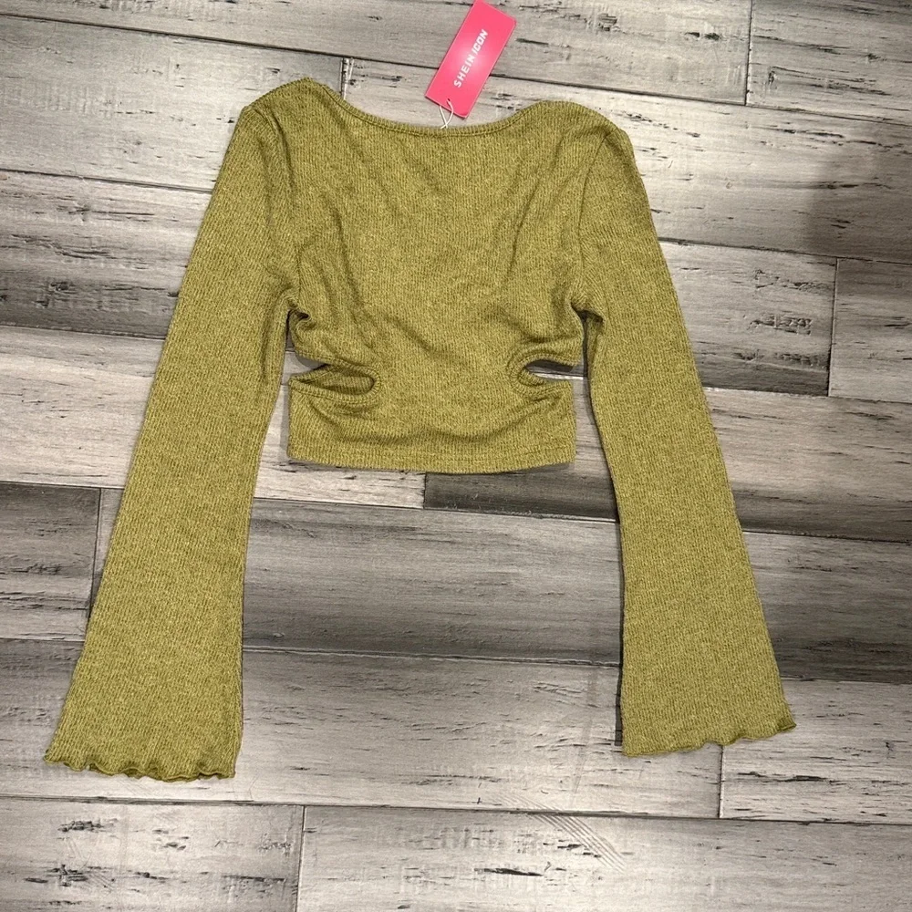 SHEIN Olive Knit Top - Picture 6 of 8